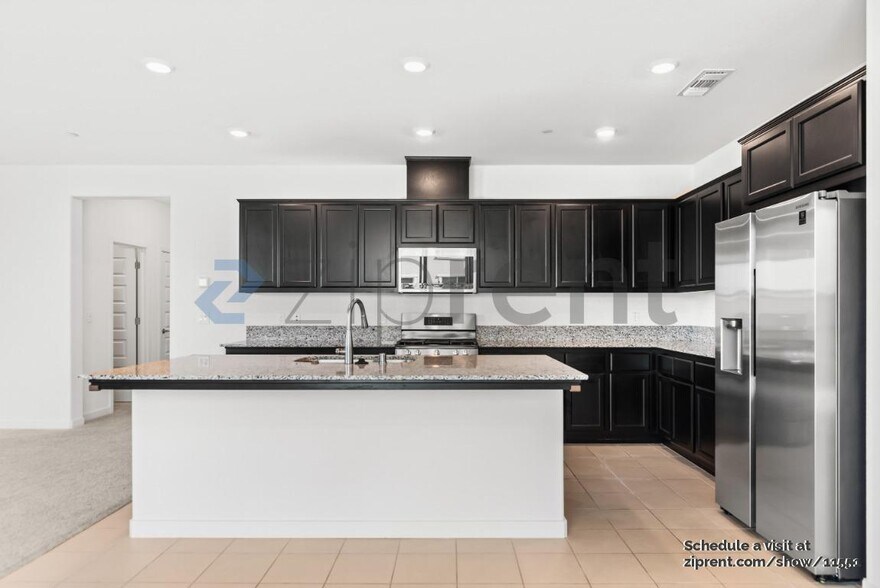 Building Photo - 17425 Graceada Ln