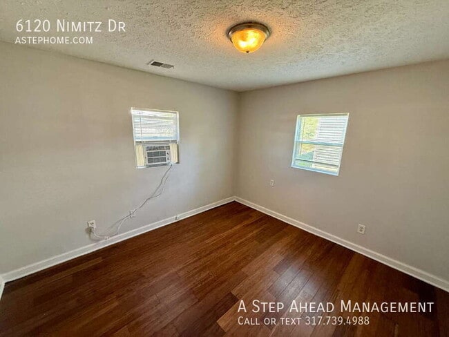 Building Photo - 6120 Nimitz Dr