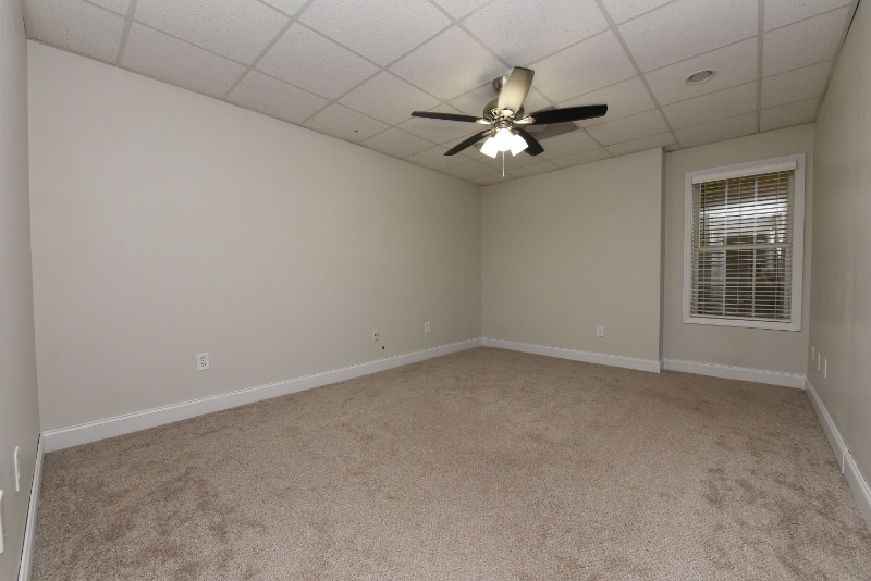 Building Photo - 4607 Enfield Dr