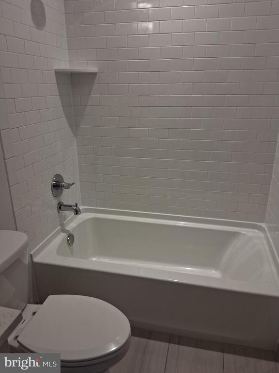 Building Photo - 5158 Ridgeview Retreat Dr