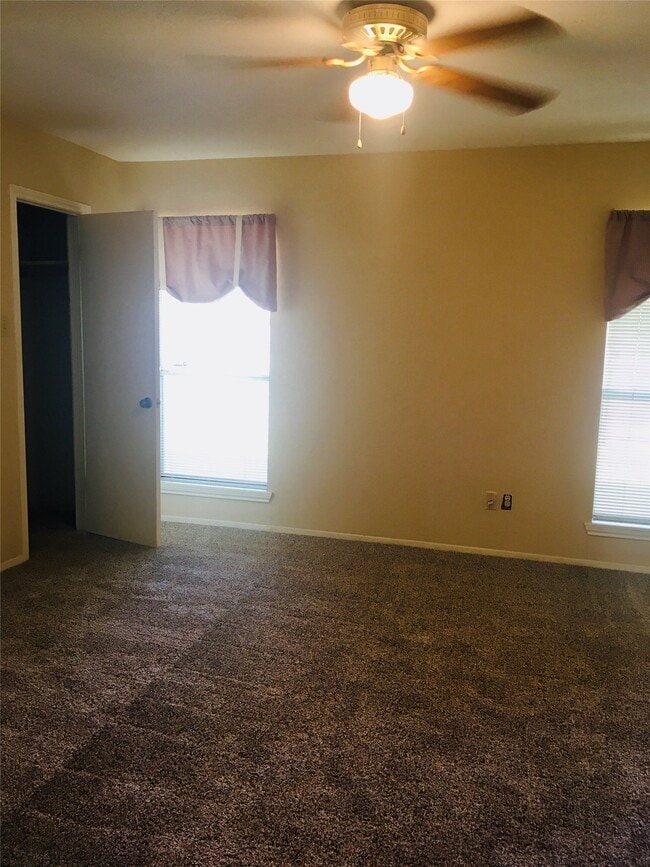 Building Photo - 16406 Moary Firth Dr