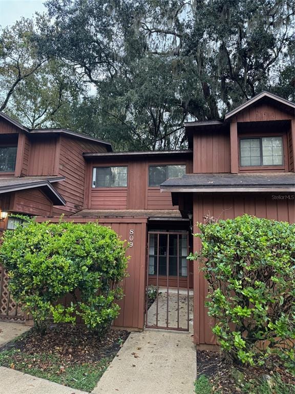 Building Photo - 809 SW 55th Terrace