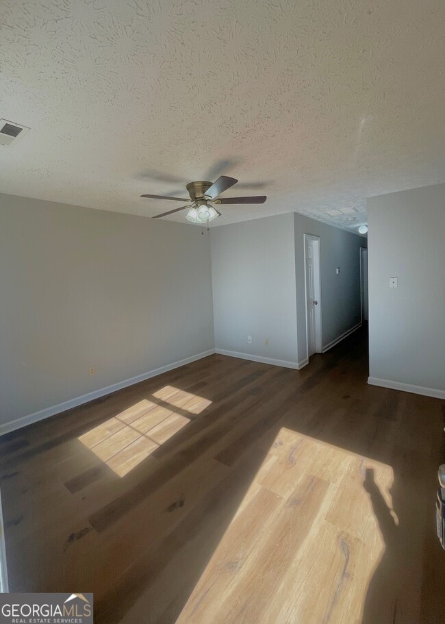 Building Photo - 101 Sharp St