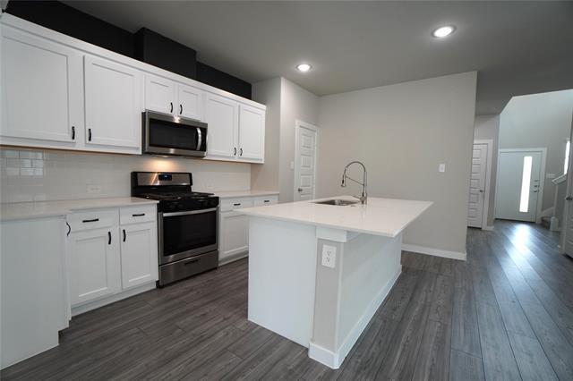 Building Photo - 2512 Green River Rd