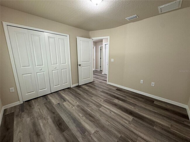 Building Photo - 6344 N Matheson Dr