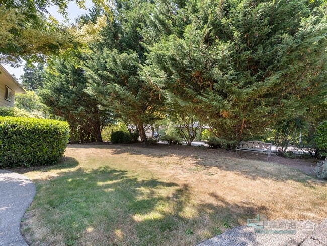 Building Photo - Beautiful 4 Bedroom Home