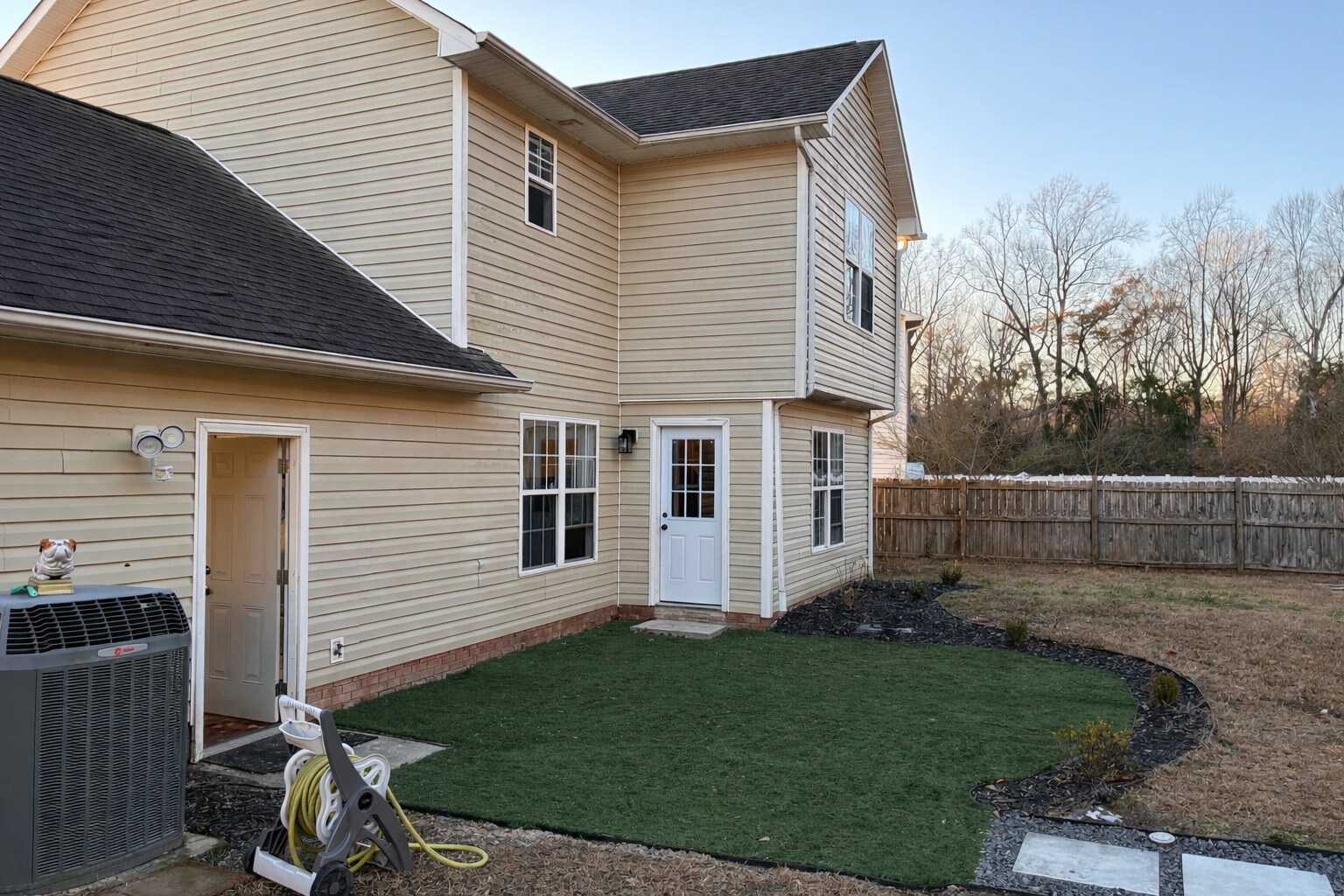 Building Photo - 208 Yearling Loop