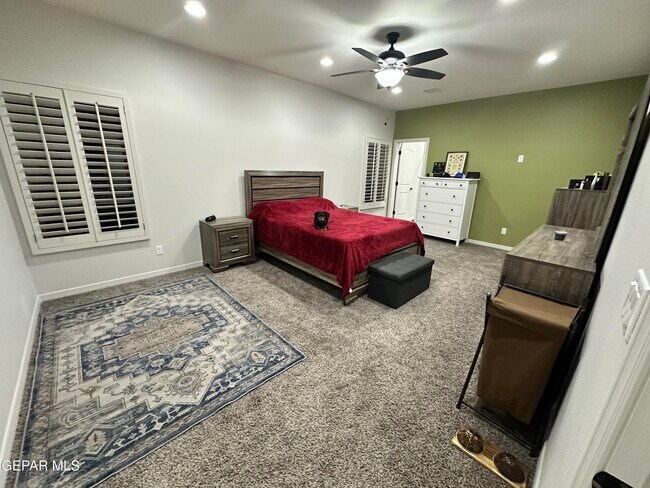 Building Photo - 10729 Deion Sanders Dr