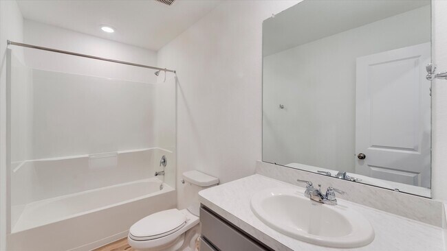 Building Photo - 7814 Switchgrass Crk Dr