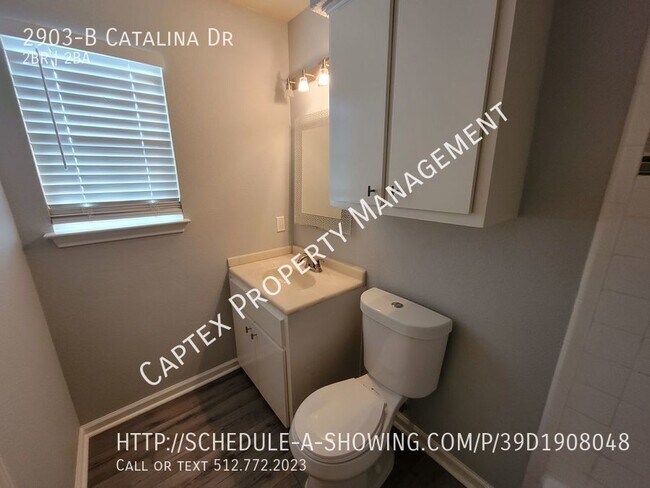 Building Photo - 2903 Catalina Dr