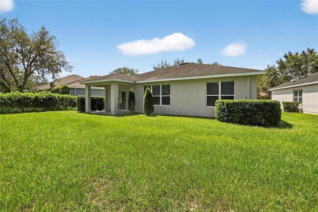 Building Photo - 15810 Starling Water Dr