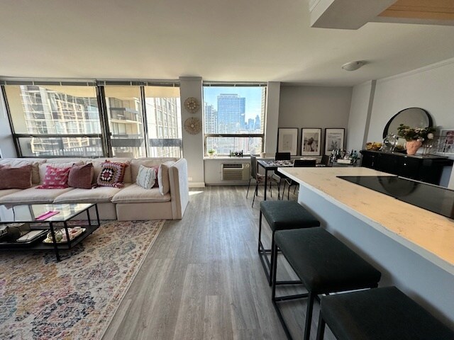 Building Photo - 1360 N Sandburg Ter