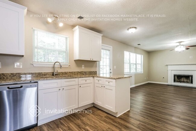 Building Photo - 2196 Serenity Dr NW