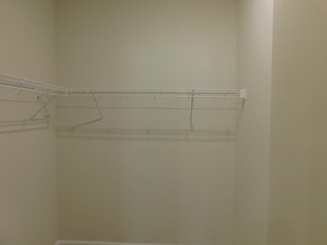 Building Photo - 976 Maya Layne Dr