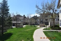 Building Photo - 2 bed / 2 bath Condo  - Deer Creek Condos Southwest Littleton