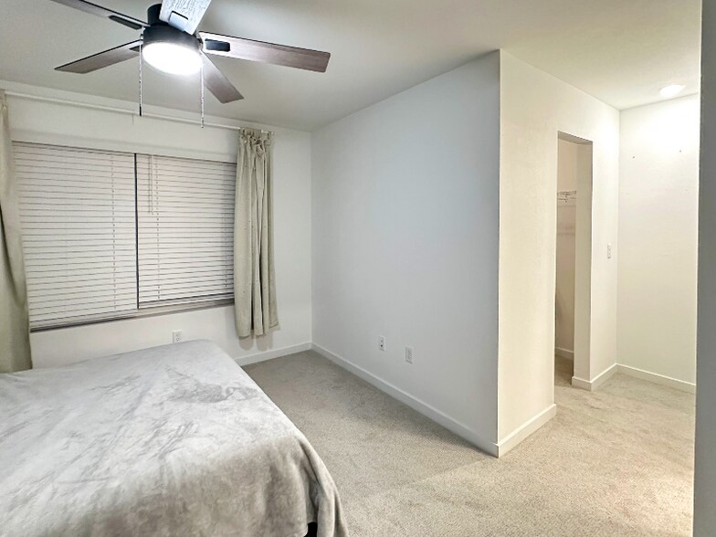 Building Photo - 330 Geneva St