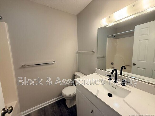 Building Photo - 4075 Professional Dr