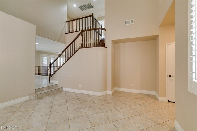 Building Photo - 9540 Creswell Ct
