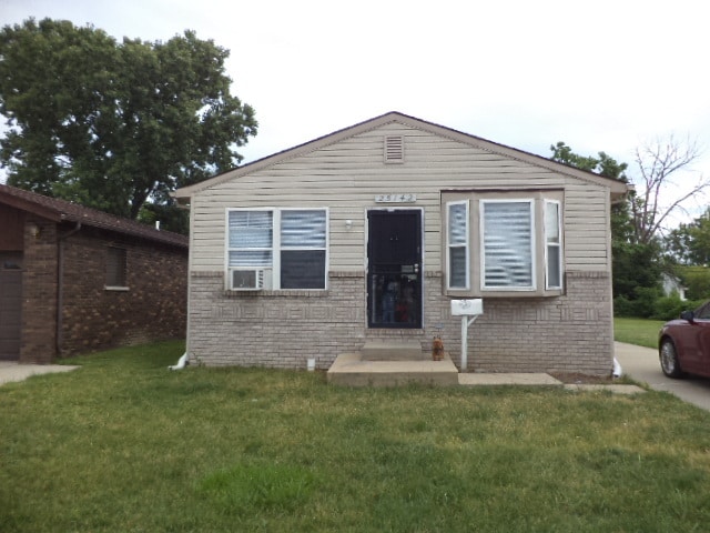 Primary Photo - 25142 Macomb St