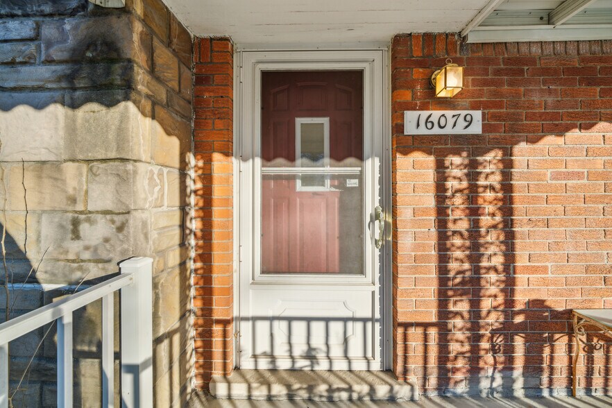 Front door - 16079 Forest Ave