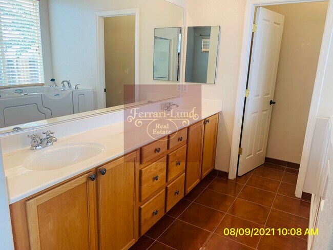 Building Photo - Single Story home in Kiley Ranch Sparks! -...