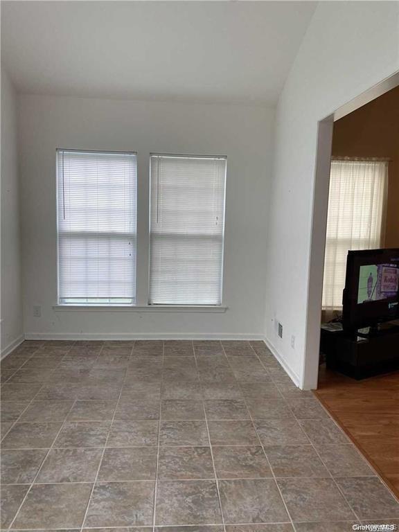 Building Photo - 87 Louden Loop