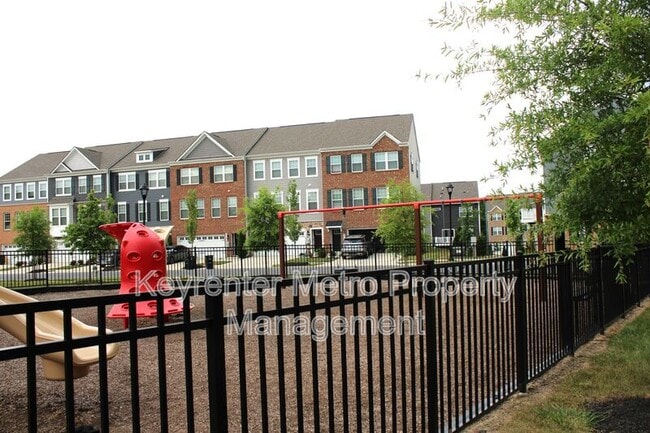 Building Photo - 9818 Ruby Lockhart Blvd