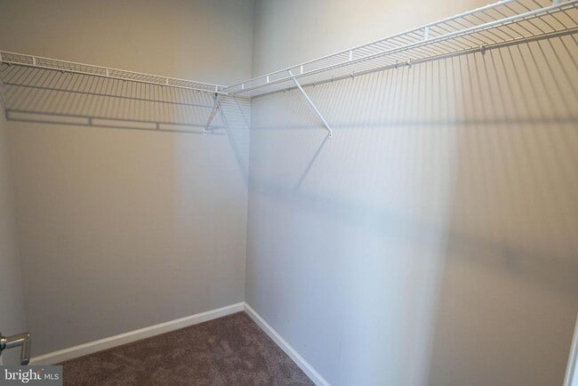 Building Photo - 218 W Main St