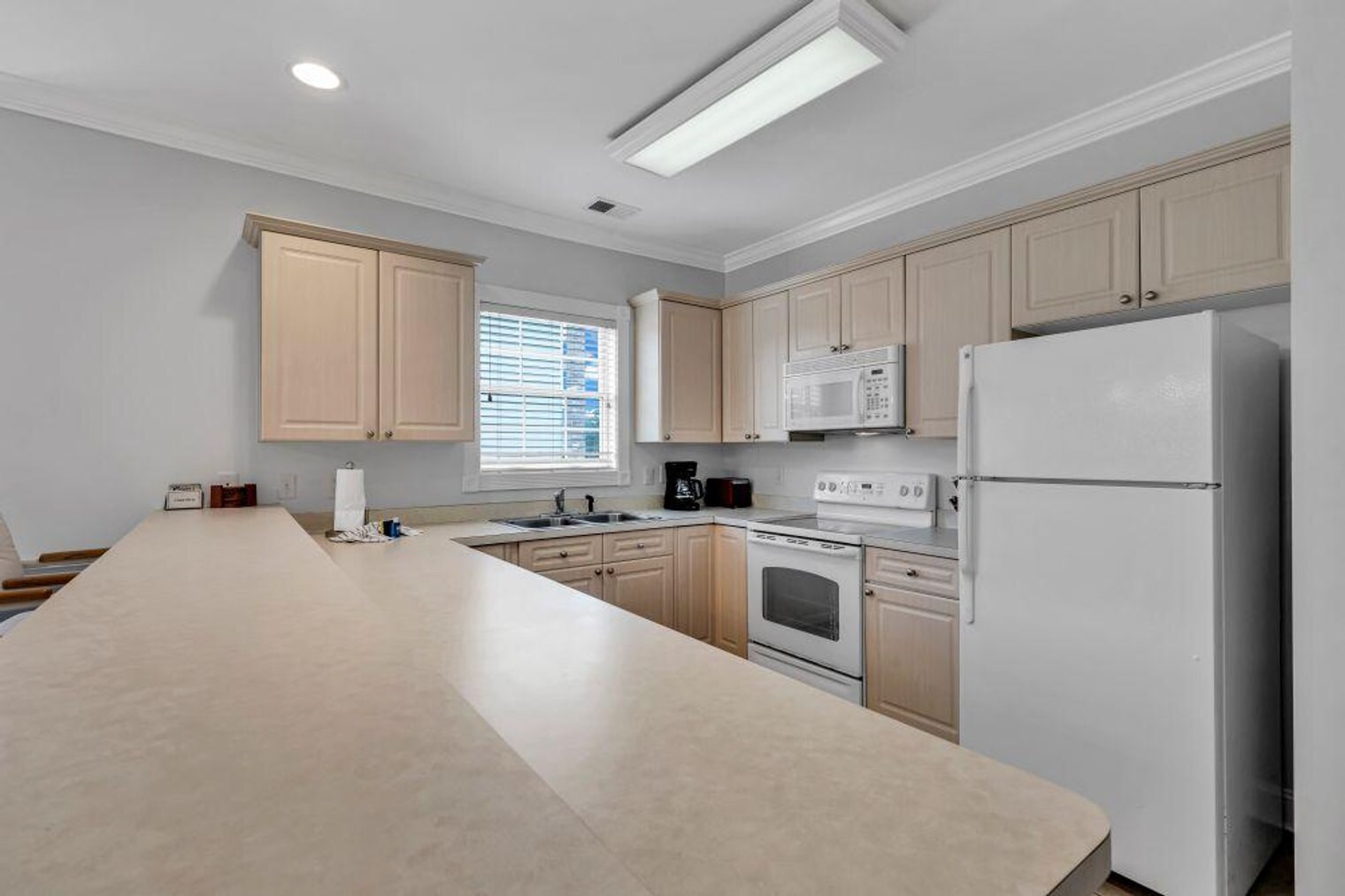 Building Photo - 4886 Luster Leaf Cir