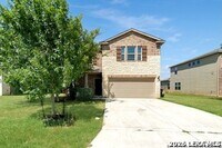 Building Photo - 660 Community Dr