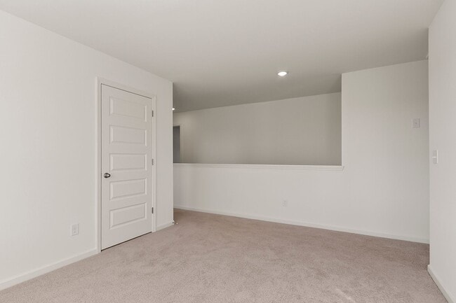 Building Photo - New Construction in the Heart of Northport - Available Now