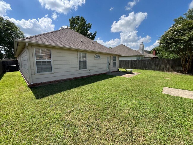 Building Photo - 7409 S 93rd E Ave
