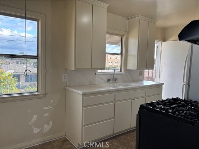 Building Photo - 15561 Cornuta Ave