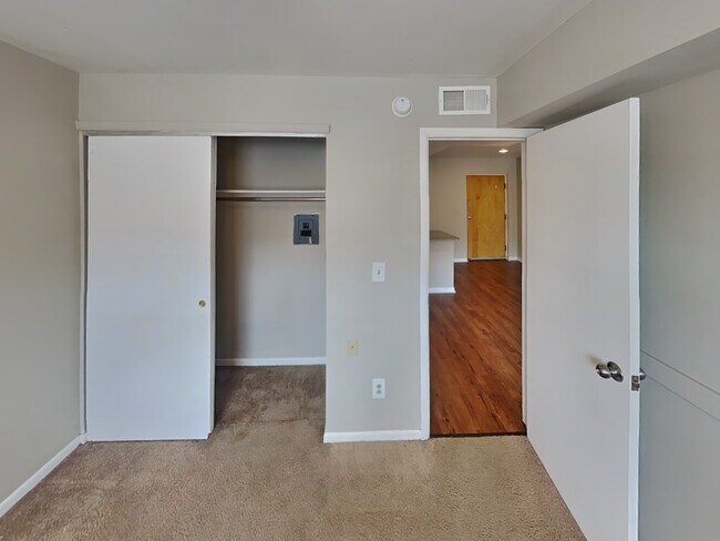 Building Photo - 31 Chittenden Ave