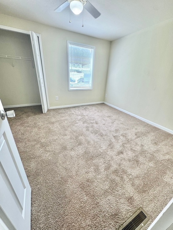 Building Photo - 3925 Keswick Ct
