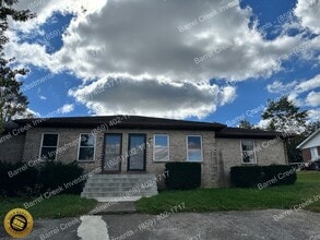 Building Photo - 520 Denmark Drive