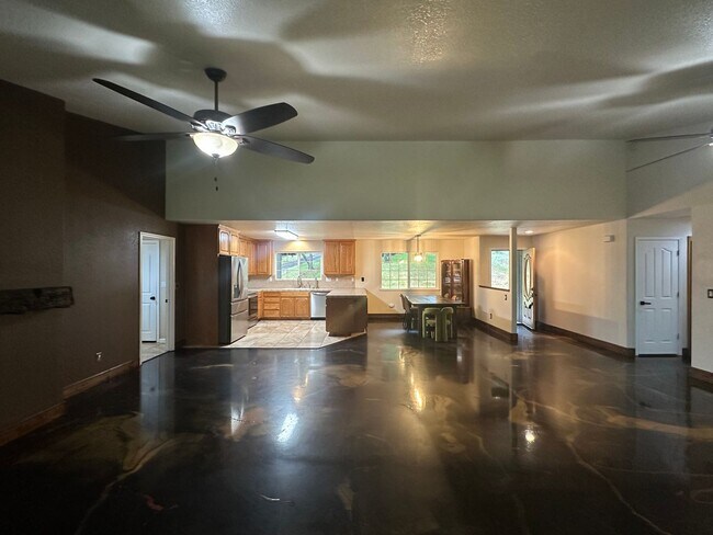 Building Photo - 2384 Choctaw Rd