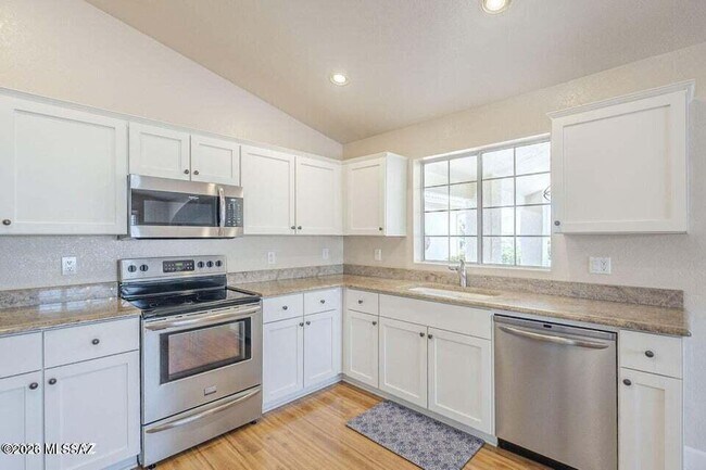 Building Photo - 37514 S Desert Star Ct
