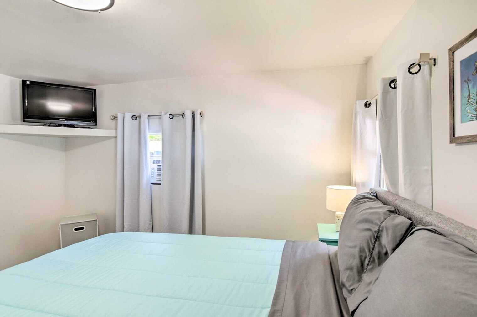 Building Photo - 134 1st Ct