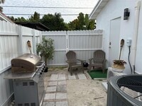 Building Photo - 9370 SW 57th Terrace