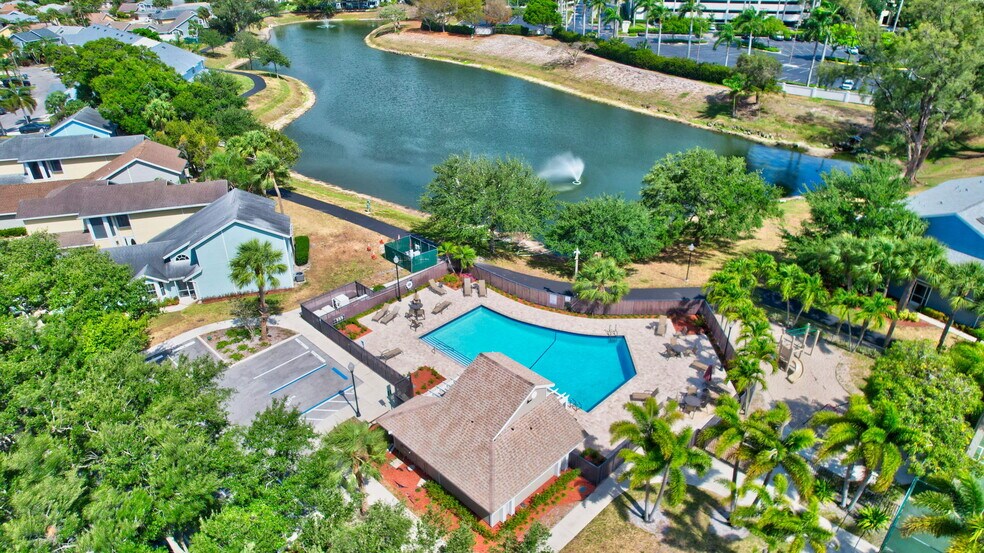 Building Photo - 5314 Sapphire Vly