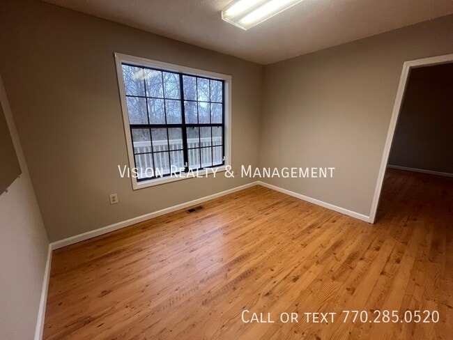 Building Photo - 60 Bagwell Rd