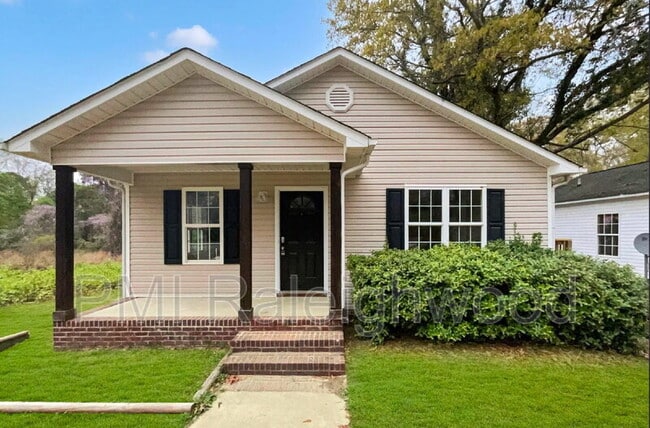 Primary Photo - 414 Longfellow St