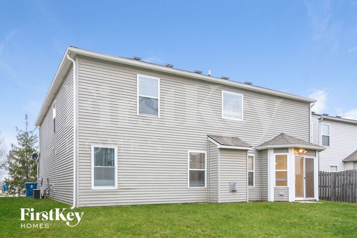 Building Photo - 12368 Deerview Dr