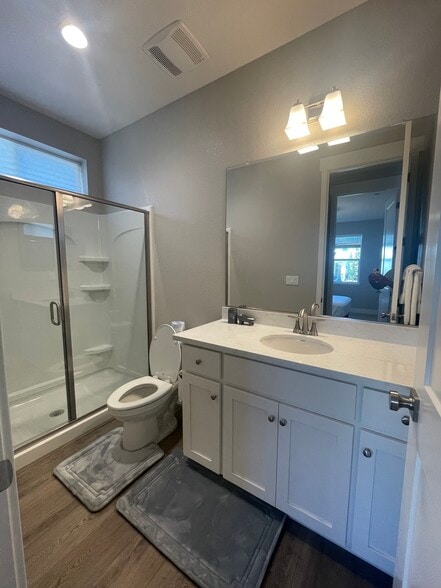 Building Photo - 2850 Lumin Ct