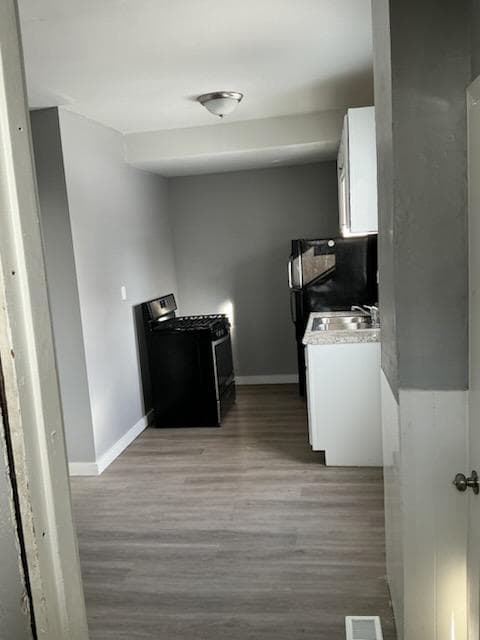 Building Photo - 7805 Elton Ave