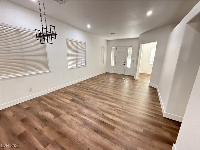 Building Photo - 10024 Pinnacle View Pl