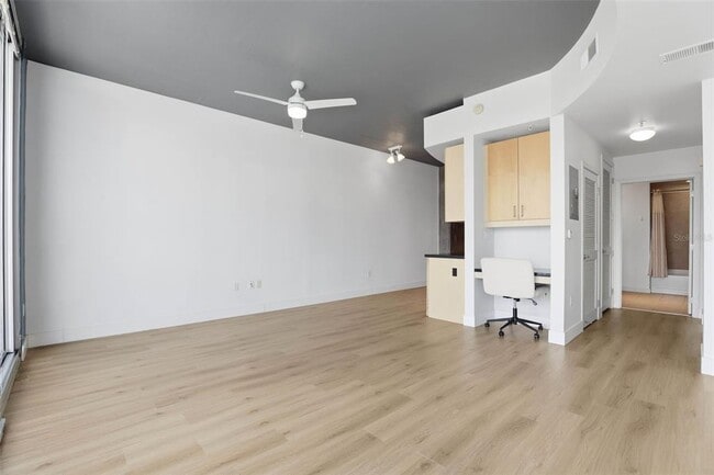 Building Photo - 155 S Court Ave