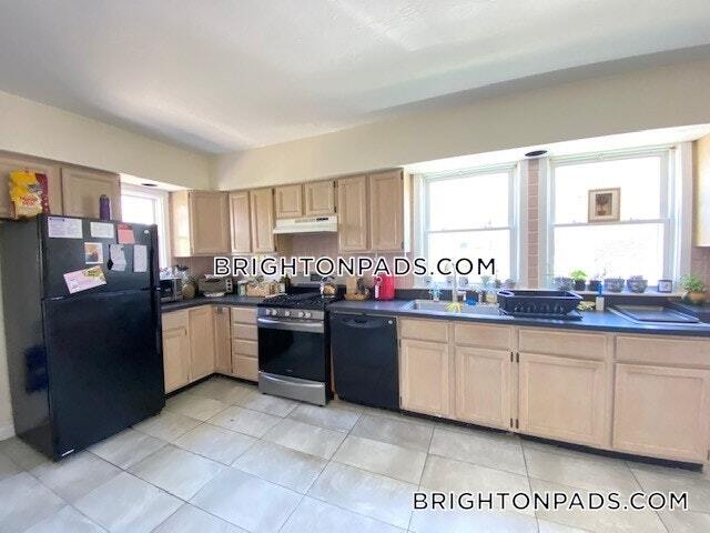 Building Photo - 75 Claymoss Rd