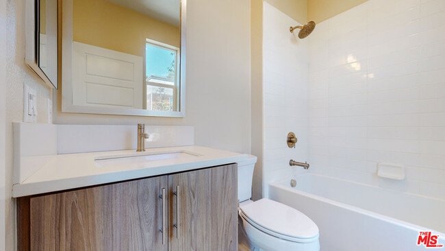 Building Photo - 6752 Gill Way